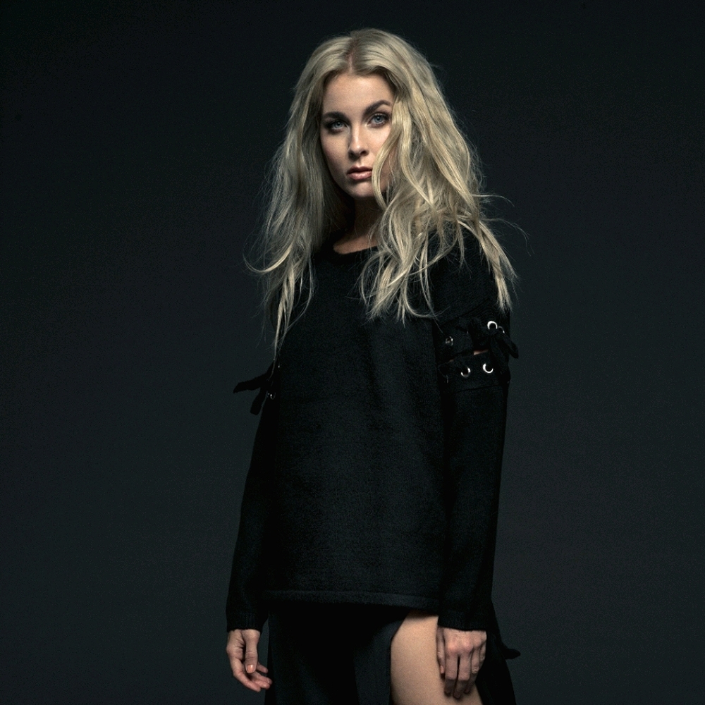 Black Sweater With Sleeve Detail - Picture 2 of 2
